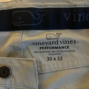 Vineyard Vine performance pants. Never worn - can’t return.